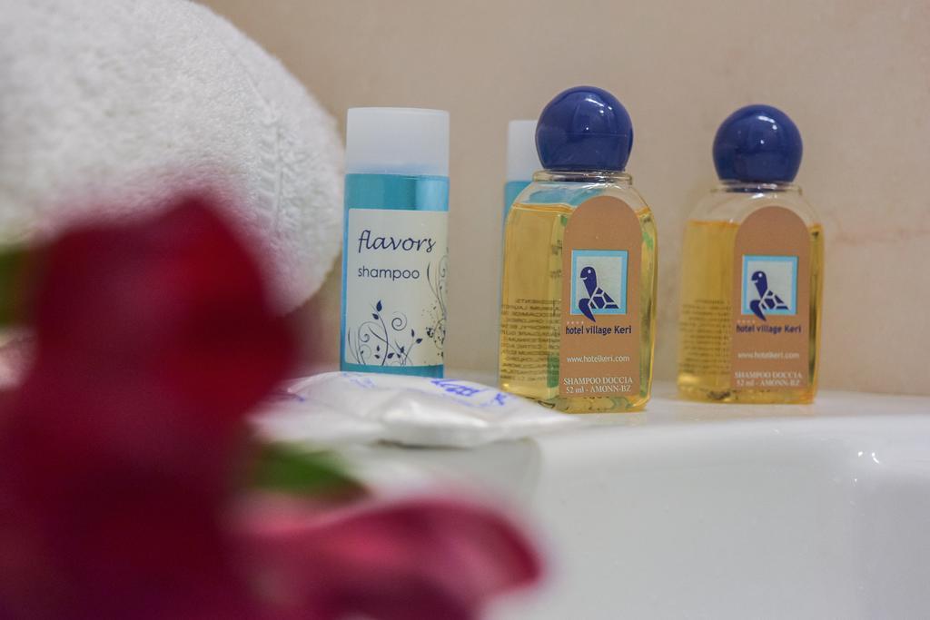 Keri Village & Spa By Zante Plaza (Adults Only) Ruang foto